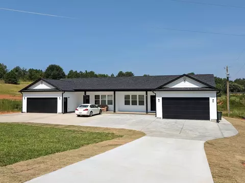 414 Turpin Rd, Inman, SC 29349