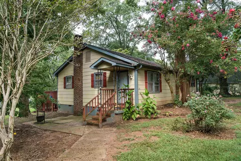 201 Cedar Crest Rd, Spartanburg, SC 29301