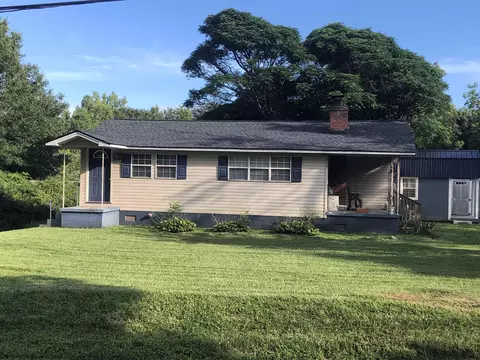 335 Pink Dill Mill Rd, Greer, SC 29651