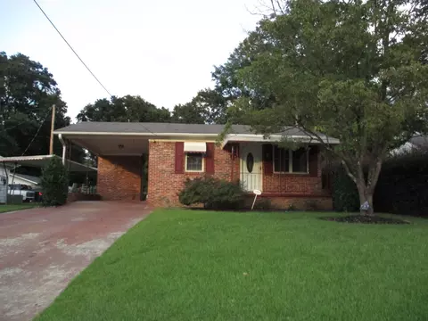 26 Nancy Dr, Greenville, SC 29617