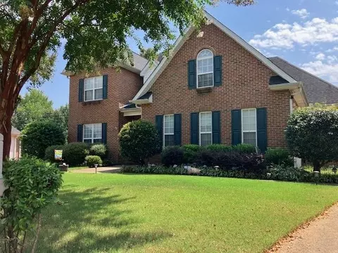 3 Kates Ct, Greer, SC 29650