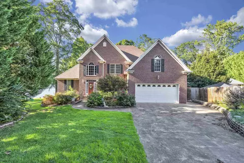 221 Suttles Rd, Inman, SC 29349