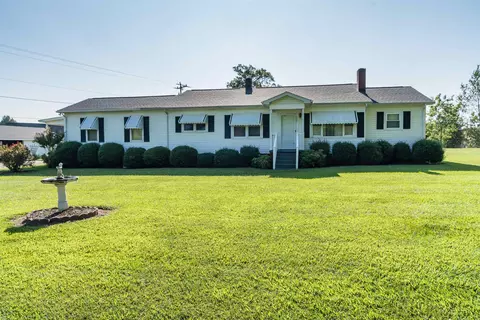 1236 Champion Ferry Rd, Gaffney, SC 29341