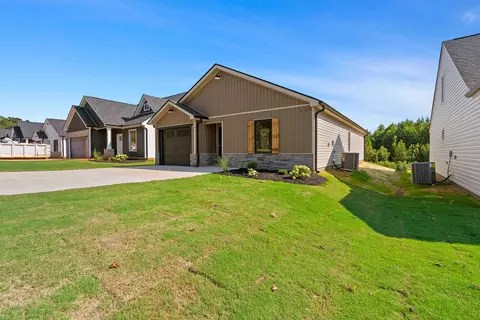 126 Lowe Rd, Chesnee, SC 29323 photo 4