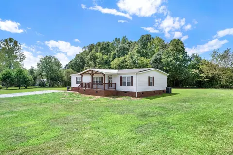 243 Harrington Rd, Gaffney, SC 29341