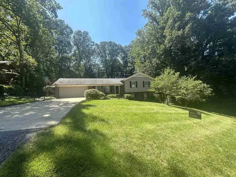 2 Ravensworth Rd, Taylors, SC 29687