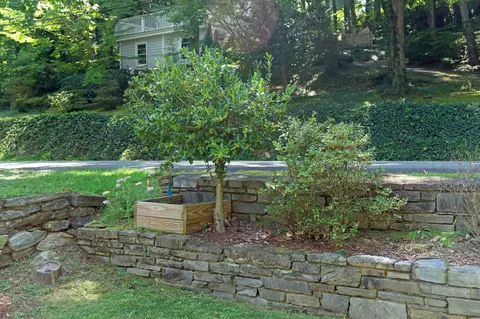 409 Lockhart Rd, Tryon, NC 28782 photo 13