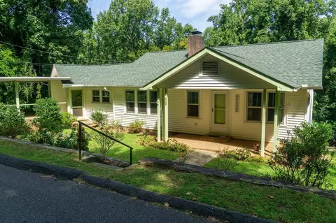 409 Lockhart Rd, Tryon, NC 28782 photo 1