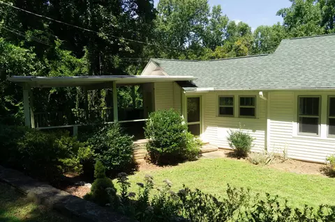 409 Lockhart Rd, Tryon, NC 28782 photo 4