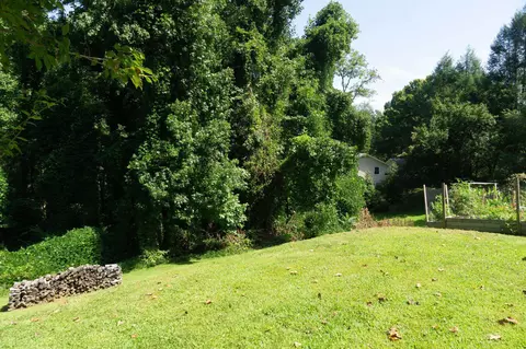409 Lockhart Rd, Tryon, NC 28782 photo 12