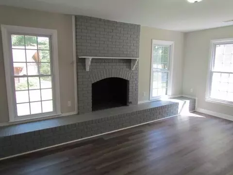 412 Odom Rd, Easley, SC 29642 photo 2