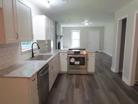 412 Odom Rd, Easley, SC 29642 photo 7