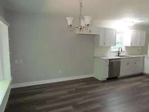 412 Odom Rd, Easley, SC 29642 photo 10