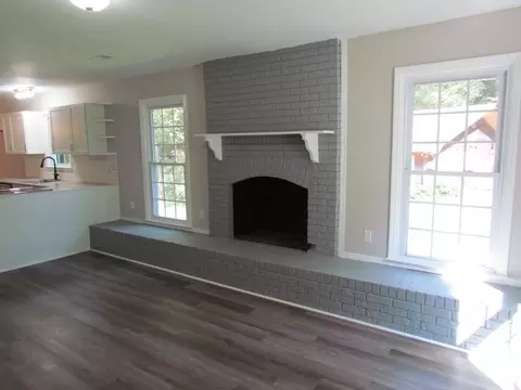 412 Odom Rd, Easley, SC 29642 photo 3