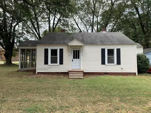 1115 Martin Rd, Spartanburg, SC 29301
