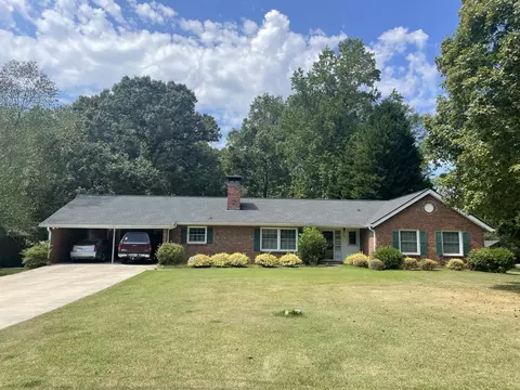 303 Birchwood Dr, Union, SC 29379