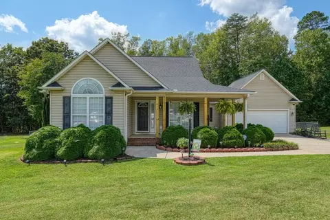 404 S Gretchin Ct, Roebuck, SC 29376