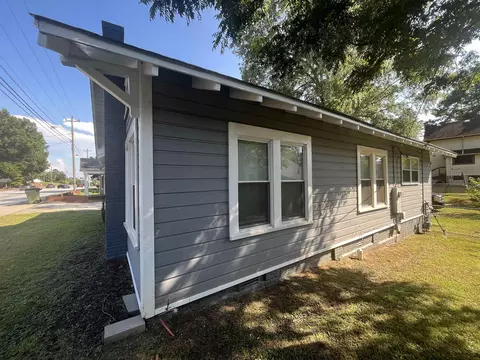 1208 E Frederick St, Gaffney, SC 29340 photo 3