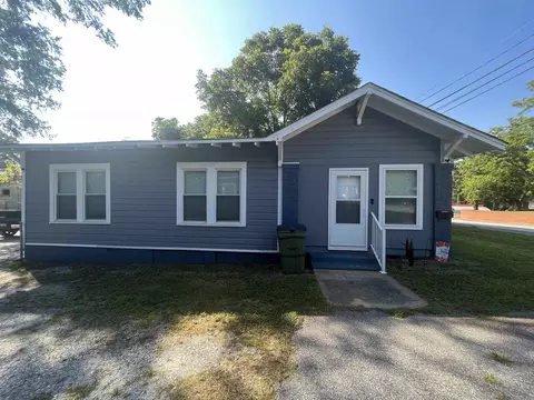 1208 E Frederick St, Gaffney, SC 29340 photo 4