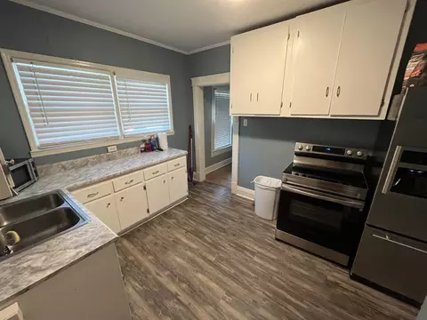 1208 E Frederick St, Gaffney, SC 29340 photo 8