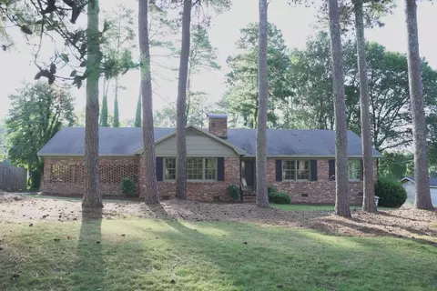 608 Spencer Cir, Spartanburg, SC 29307
