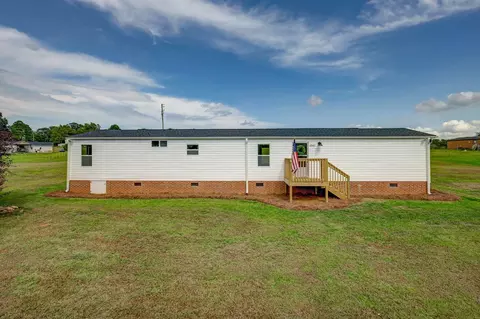 2043 Spencer Creek Rd, Campobello, SC 29322