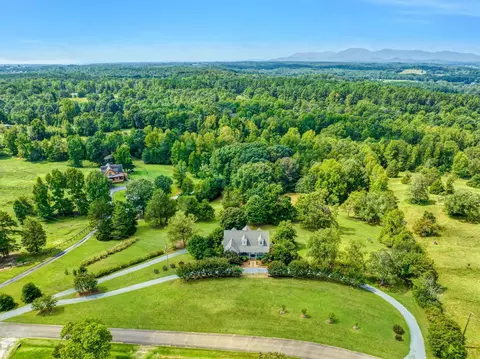 365 Loop Rd, Campobello, SC 29322 photo 32