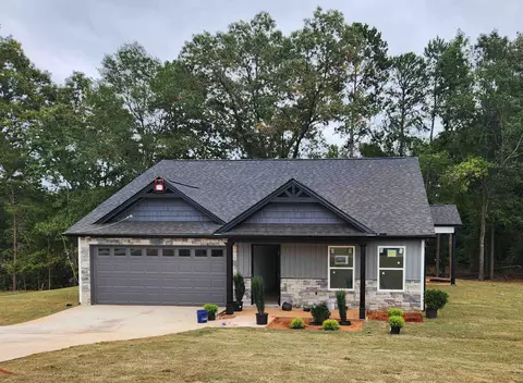 724 Barkwood Ct, Boiling Springs, SC 29316