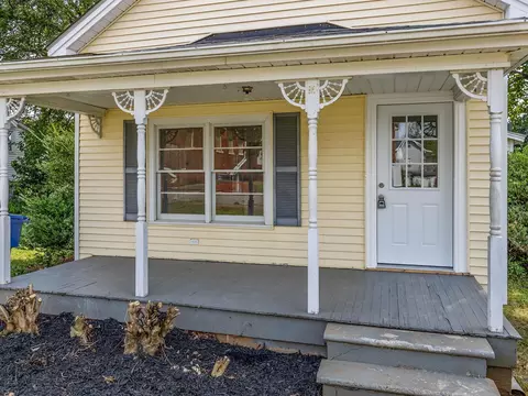 15 Chestnut St, Startex, SC 29377 photo 2