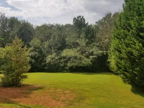 165 Twin Creek Dr, Boiling Springs, SC 29316
