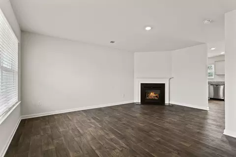 1209 Murdock Cir, Greer, SC 29651 photo 4