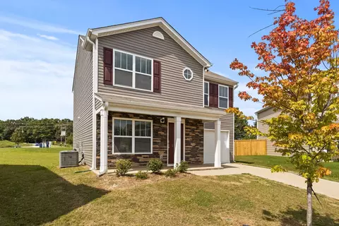 1209 Murdock Cir, Greer, SC 29651 photo 2