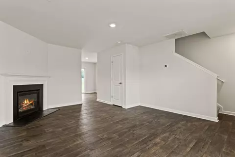 1209 Murdock Cir, Greer, SC 29651 photo 6