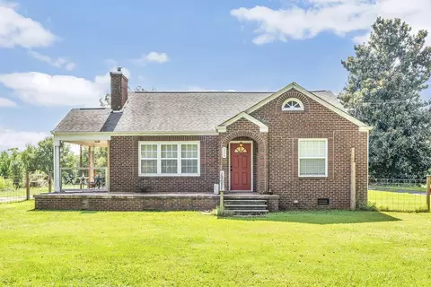 526 Burns Rd, Spartanburg, SC 29307