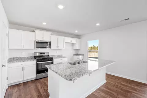 3637 Shadow Pine Dr, Moore, SC 29369 photo 3