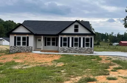 245 Bradley Dill Rd, Campobello, SC 29322