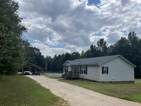 860 Pineland Rd, Union, SC 29379