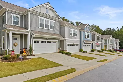 203 Wrightwood Ln, Greer, SC 29650
