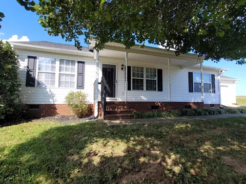 125 Beaver Creek Dr, Chesnee, SC 29323