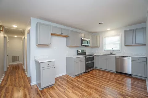 136 Martello St, Moore, SC 29369 photo 5