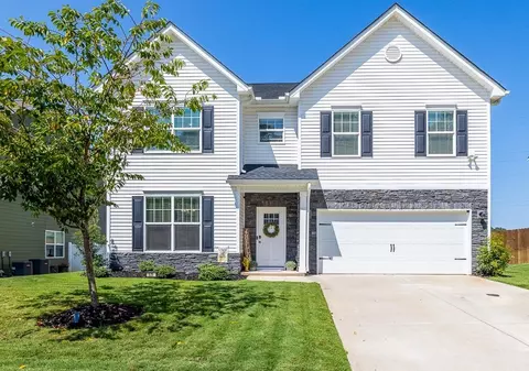 521 Edgevale Dr, Boiling Springs, SC 29316