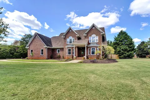 317 N Oakley Ln, Spartanburg, SC 29301