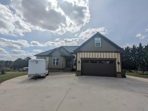 4420 Parris Bridge Rd, Boiling Springs, SC 29316