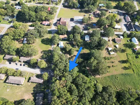 206 Horton St, Central, SC 29630 photo 2