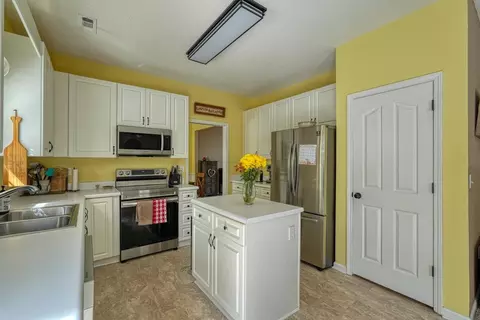7 Ager Ct, Greer, SC 29650 photo 9