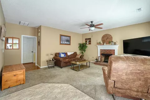 7 Ager Ct, Greer, SC 29650 photo 5