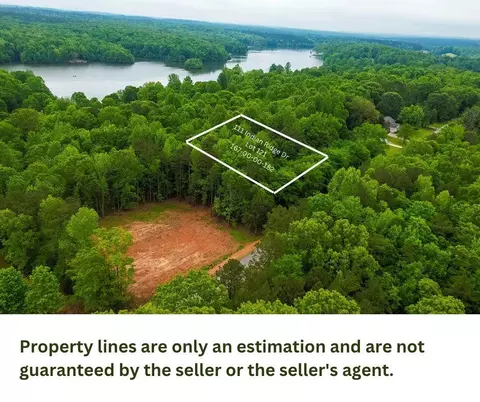 111 Indian Ridge Dr, Laurens, SC 29360