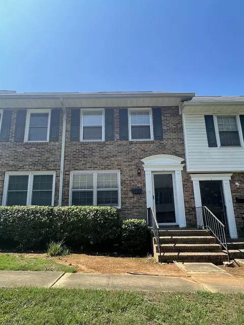 1448 D Dover Rd, Spartanburg, SC 29301