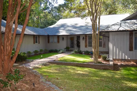 12 Four Mile Branch Ln, Spartanburg, SC 29302