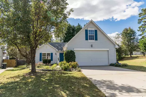 243 Kittiwake Ln, Boiling Springs, SC 29316
